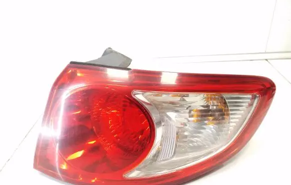 Hyundai Santa Fe Rear/tail lights 924022B000