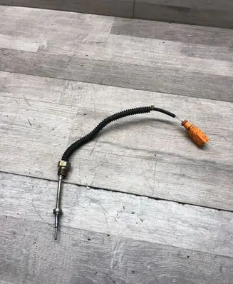 Audi Q7 4M Exhaust gas temperature sensor 8K0906088A