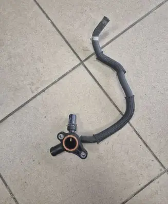 Toyota Yaris XP210 Coolant temperature sensor 8942233040 16281F3030