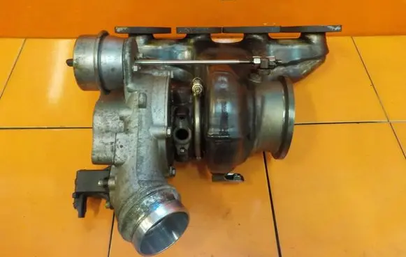 Volvo S60 Turbo 31411485 6MB60