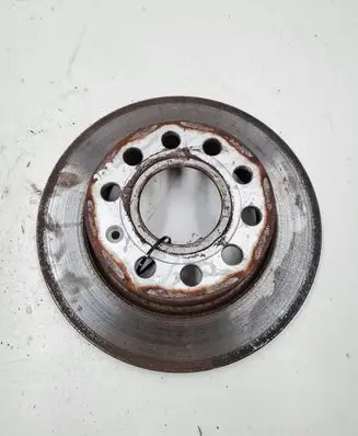 Volkswagen Golf VI Rear brake disc