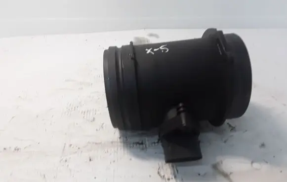 BMW X5 E53 Mass air flow meter 0280218135 752413601