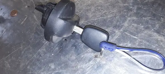 Peugeot Expert Fuel tank cap