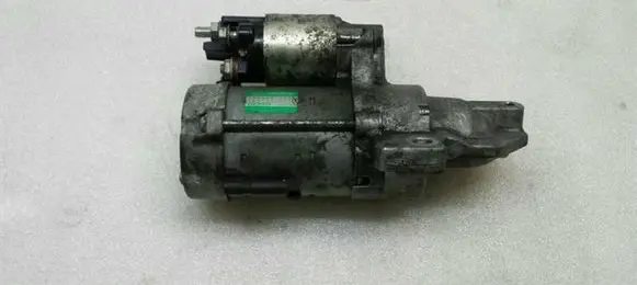 Land Rover Range Rover Evoque L538 Starter motor LR028120