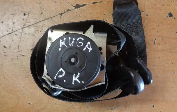 Ford Kuga I Front seatbelt 8V41S61295AD