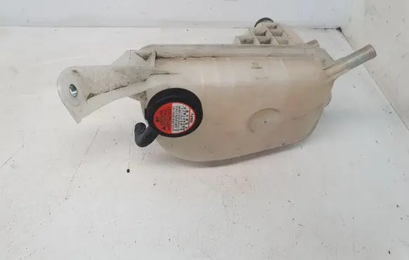 Toyota Auris E180 Coolant expansion tank/reservoir 164800D030