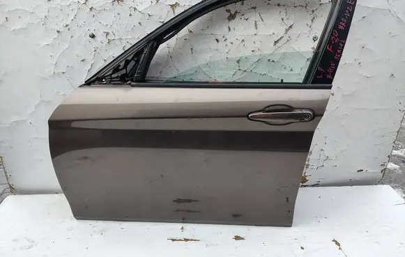 BMW 1 F20 F21 Front door 