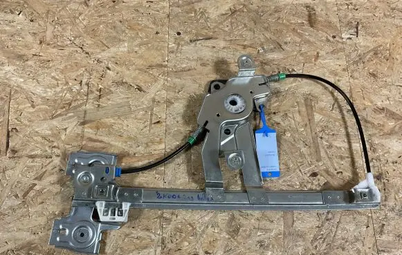 Skoda Octavia Mk1 (1U) Rear window lifting mechanism without motor 106275