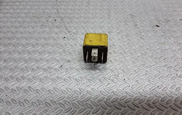 Fiat Bravo - Brava Other relay 82461739