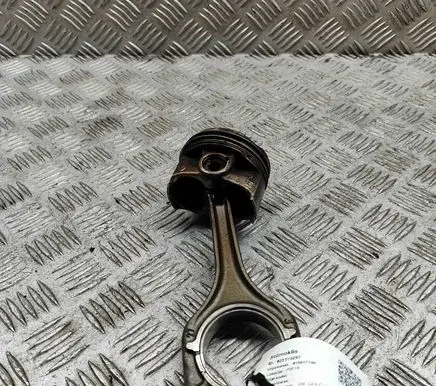 Volkswagen Golf VIII Piston 05E107065G 04E198401AE