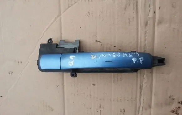 Ford Mondeo Mk III Front door exterior handle