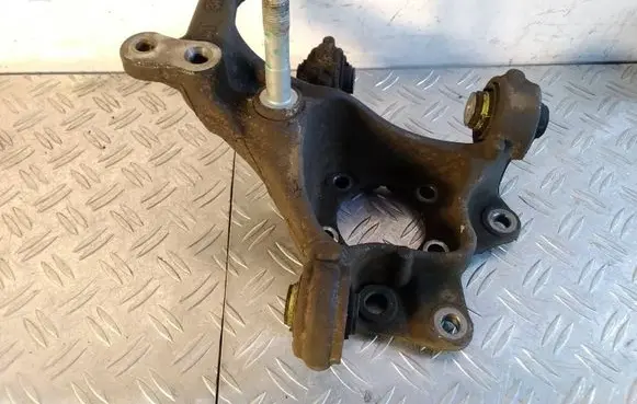 Toyota RAV 4 (XA50) Rear wheel hub 