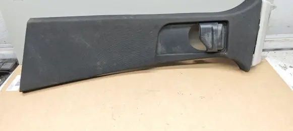Mercedes-Benz GLC X253 C253 (B) pillar trim (top) A2536904500