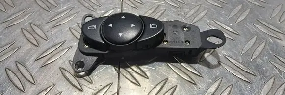 Mercedes-Benz E W211 Wing mirror switch 2118202110 03211000