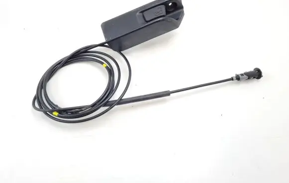 Toyota Verso Fuel cap flap release cable 