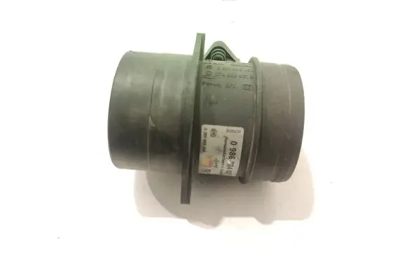 Audi A4 S4 B7 8E 8H Mass air flow meter 074906461B