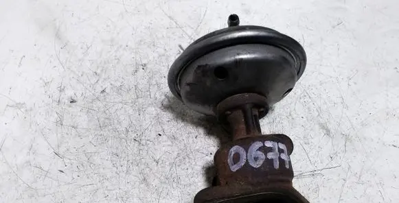 Ford Focus EGR valve 700300904