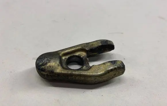 Renault Scenic II - Grand scenic II Fuel Injector clamp holder