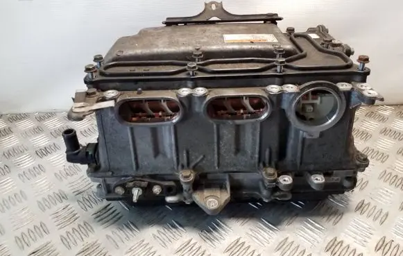 Toyota Auris E180 Voltage converter inverter G920047190