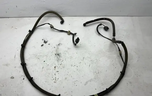 Volkswagen Touran I Headlight washer hose/pipe 