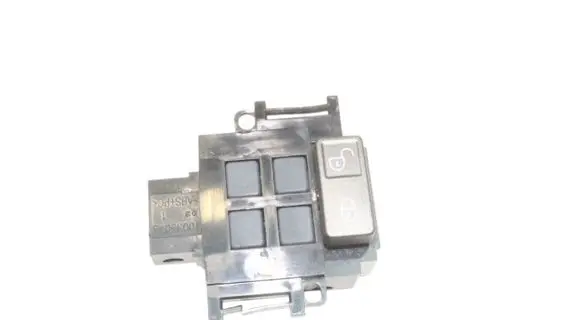 Land Rover Discovery 4 - LR4 Central locking switch button AH2214017BA