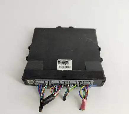 Toyota RAV 4 (XA40) Engine control unit/module 8998142040 2190003400