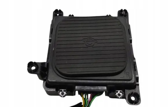 Hyundai Kona II Wireless charging module 95560-BE000