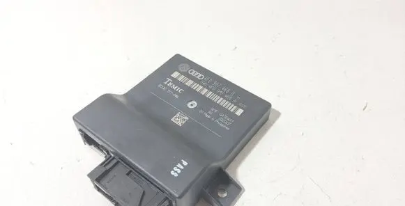Audi A6 S6 C6 4F Gateway control module 4F0907468D 4F0910468A