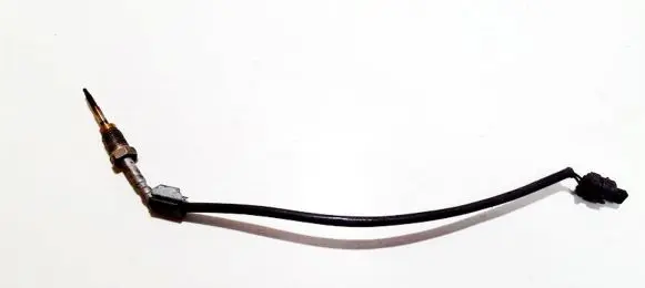 BMW 3 E90 E91 Exhaust gas temperature sensor 012656002780 01265600-2780