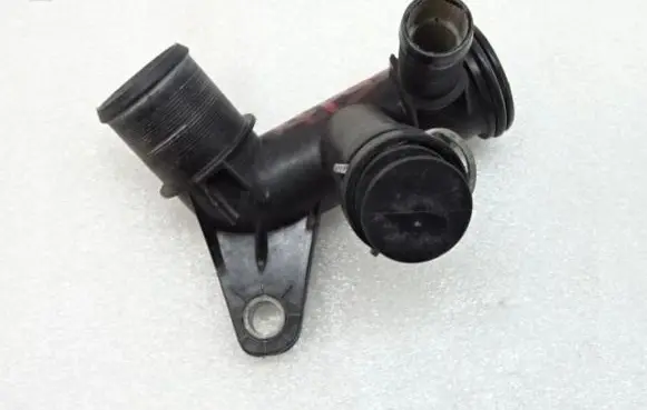 Peugeot 308 Engine coolant pipe/hose 1122501