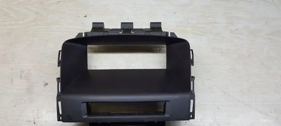 Opel Astra J Head up display trim 13362791 340685796 1707343