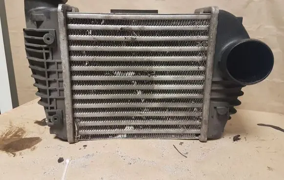 Audi A6 S6 C6 4F Intercooler radiator 4F0145806P