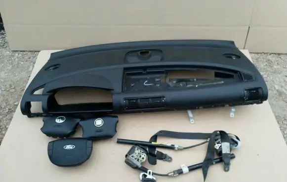 Ford Galaxy Dashboard 