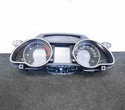 Audi A5 8T 8F Speedometer (instrument cluster) 8T0920983M