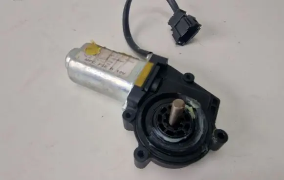 Audi A8 S8 D3 4E Curtain motor 4E4861964B