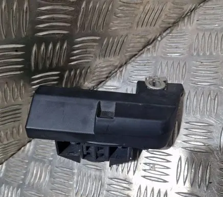 Audi A4 S4 B8 8K Battery relay fuse 4F0915519 Tn8j0915459