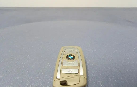 BMW 5 F10 F11 Ignition lock 9284936