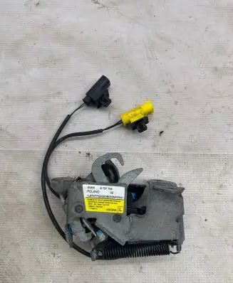 BMW X2 F39 Engine bonnet/hood lock/catch 8737702 17756710