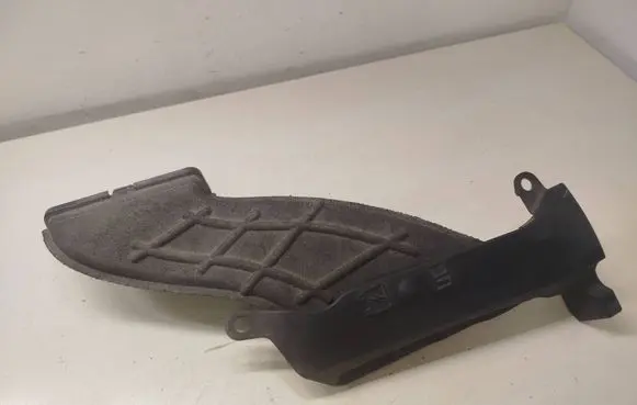 Land Rover Discovery Sport Air intake duct part GK729A675AD