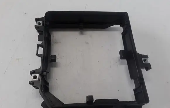 Renault Megane IV Fuse box set 284B51057R