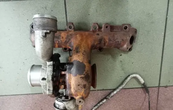 Opel Astra H Turbo 55205474 7678351