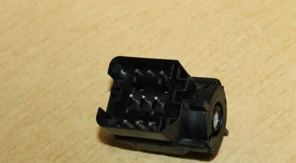 BMW 3 E46 Ignition lock contact 6901961