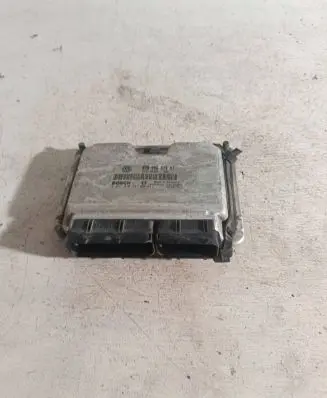 Seat Ibiza III (6L) Engine control unit/module 038906019HT 1039S00316 0281010947
