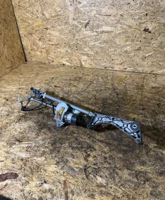 Mercedes-Benz C W203 Wiper motor A2038200342 4C158