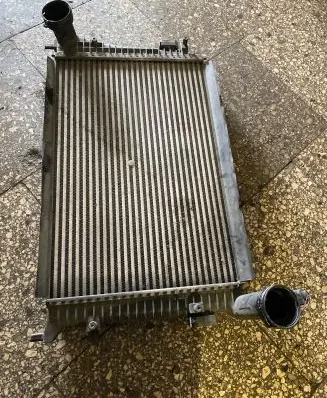 Volkswagen PASSAT B6 Intercooler radiator 3C0145803E