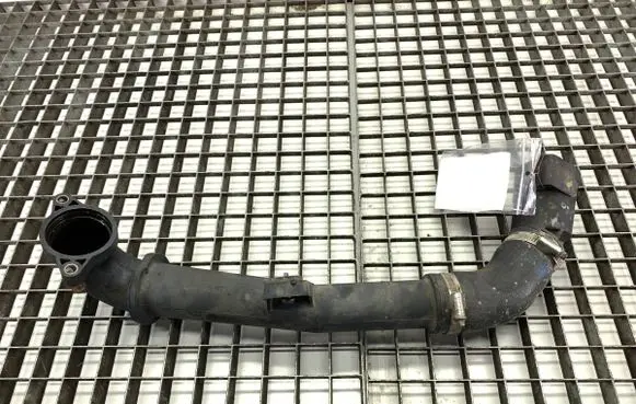 Intercooler hose/pipe