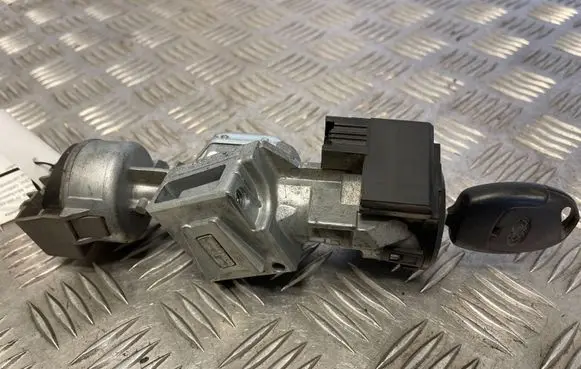 Ford Mondeo MK IV Ignition lock 3M513F880AD