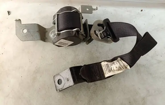 Dodge Journey Third row seat belt 608163100A 180408 R3408109CNW