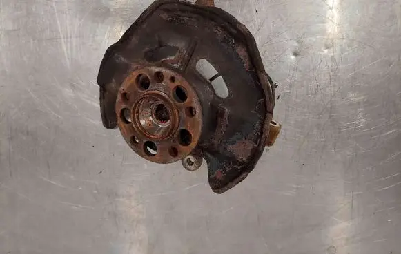 Mercedes-Benz B W245 Front wheel hub spindle knuckle 690337