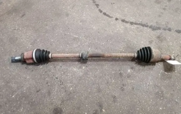 Mitsubishi Colt Front driveshaft